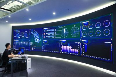 鐘樓 搶占數(shù)字經(jīng)濟(jì)“智”高點(diǎn) 人工智能應(yīng)用軟件開發(fā)